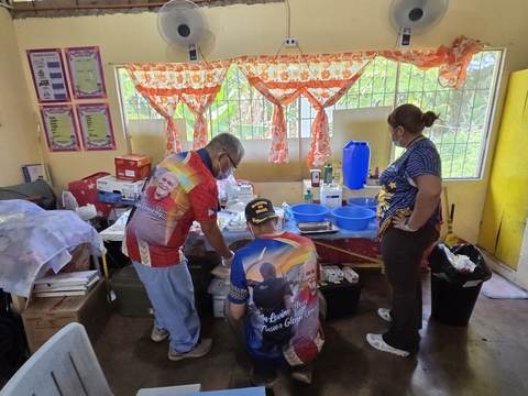 A photograph from an ARMS outreach.