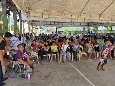 A photograph from an ARMS outreach.